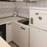 1 Bedroom Stunning In *