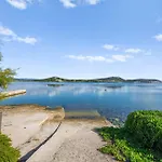 1 Bedroom Stunning In Daire Betina (Sibenik-Knin)