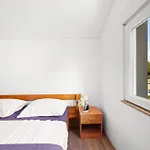 1 Bedroom Stunning In * Betina (Sibenik-Knin)