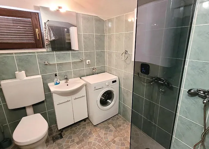 1 Bedroom Stunning In Betina (Sibenik-Knin)